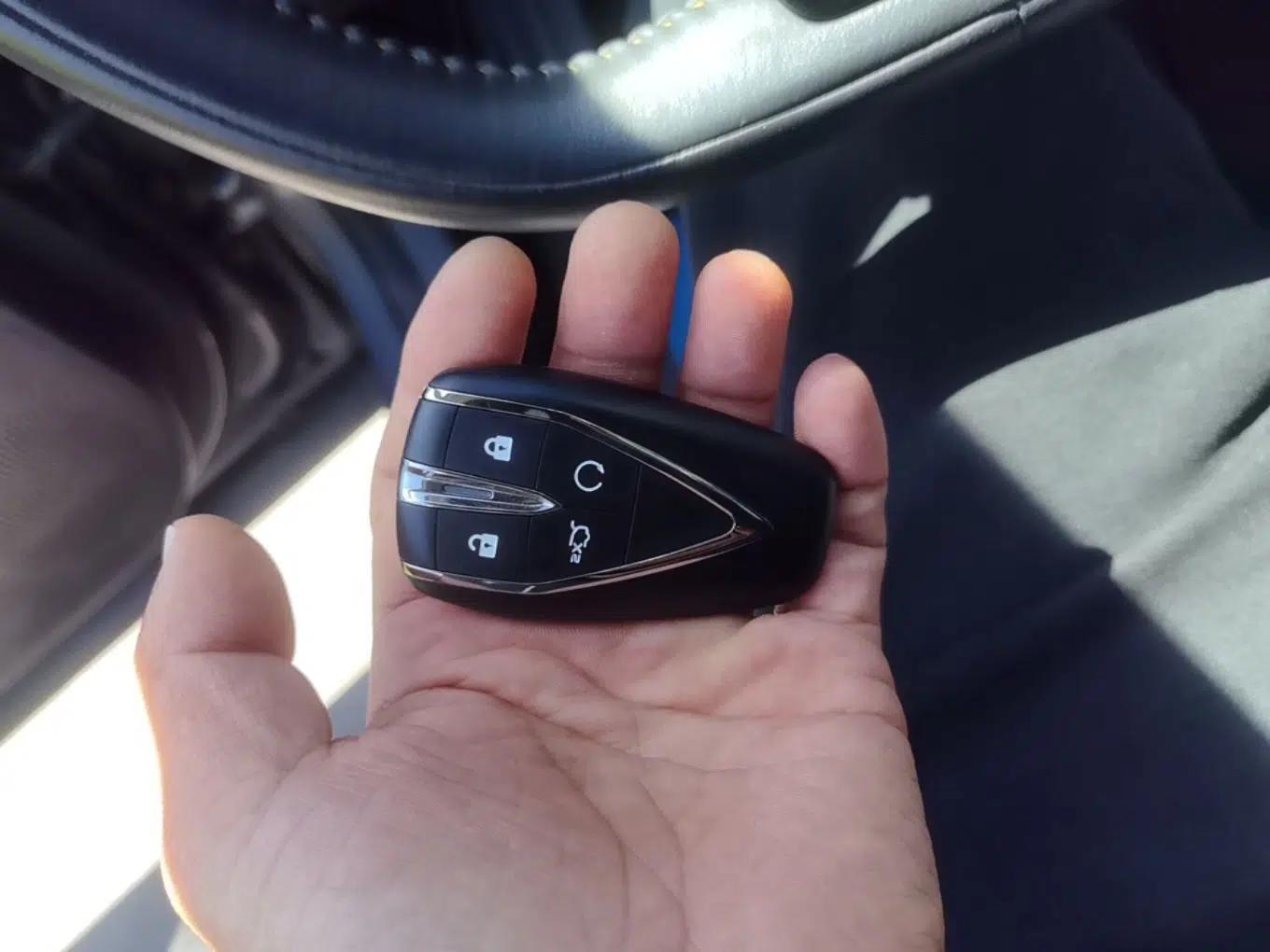 CHANGAN OSHAN X5 PLUS 2023 1.5T DCT Excellence Edition — миниатюра 12