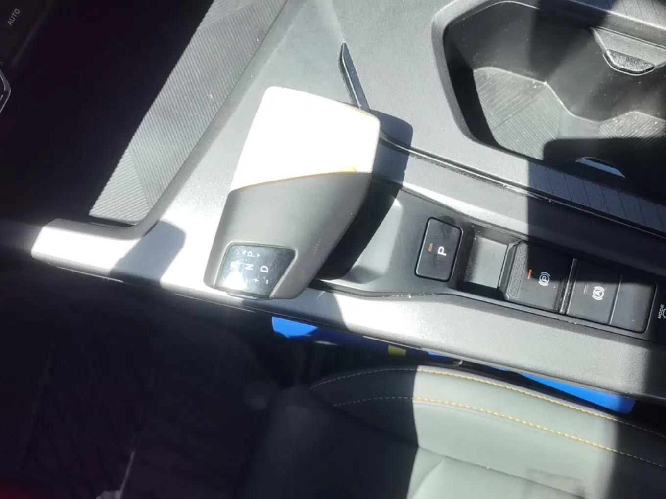 CHANGAN OSHAN X5 PLUS 2023 1.5T DCT Excellence Edition — миниатюра 17