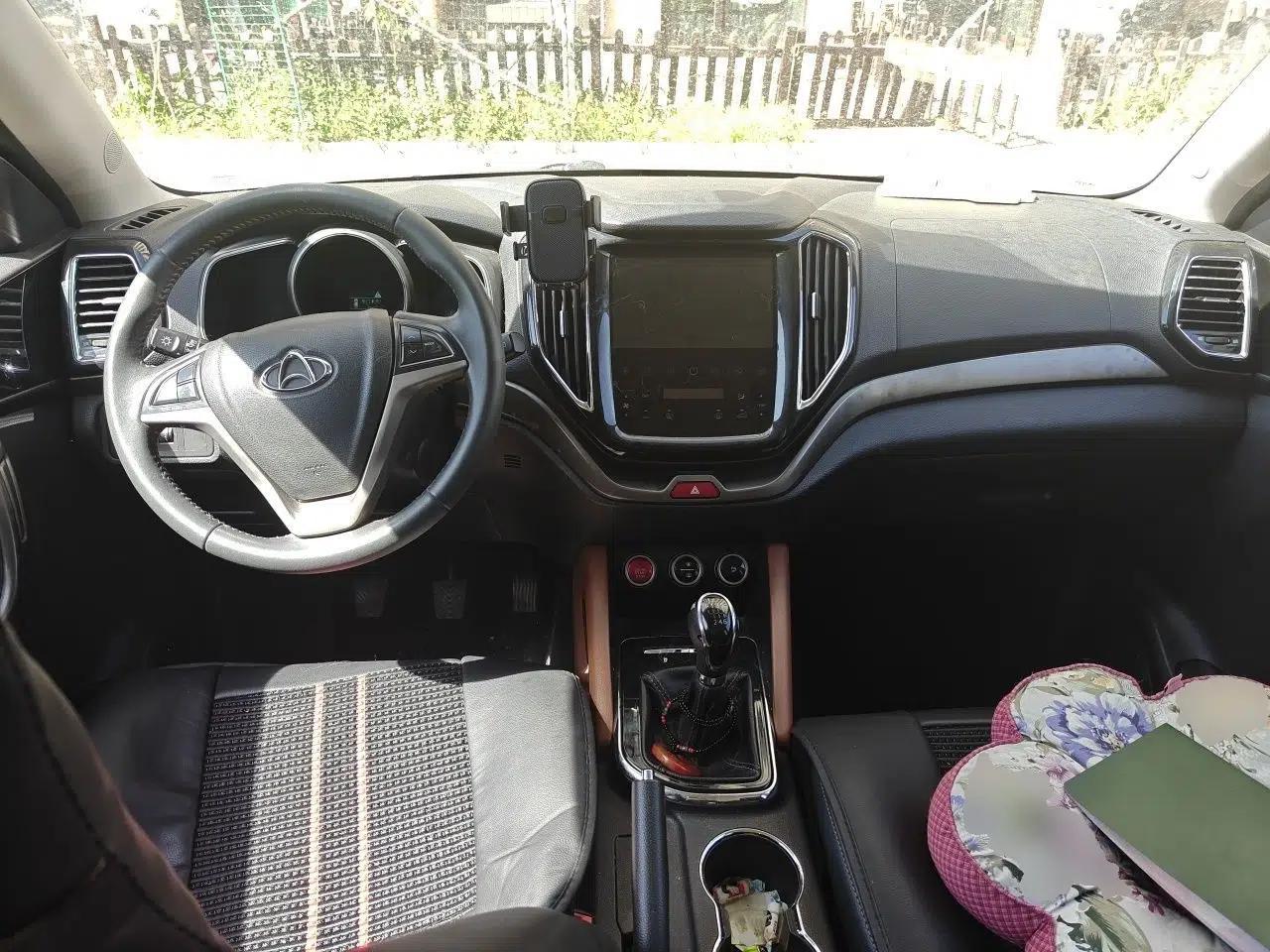 CHANGAN OSHAN CX70 2017 CX70T 1.5T Manual High-Performance Edition — миниатюра 10
