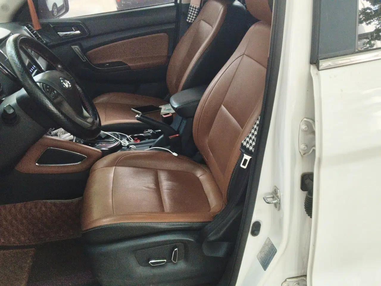 CHANGAN OSHAN CX70 2017 Facelifted CX70T 1.5T Automatic Zunqing Edition — миниатюра 16