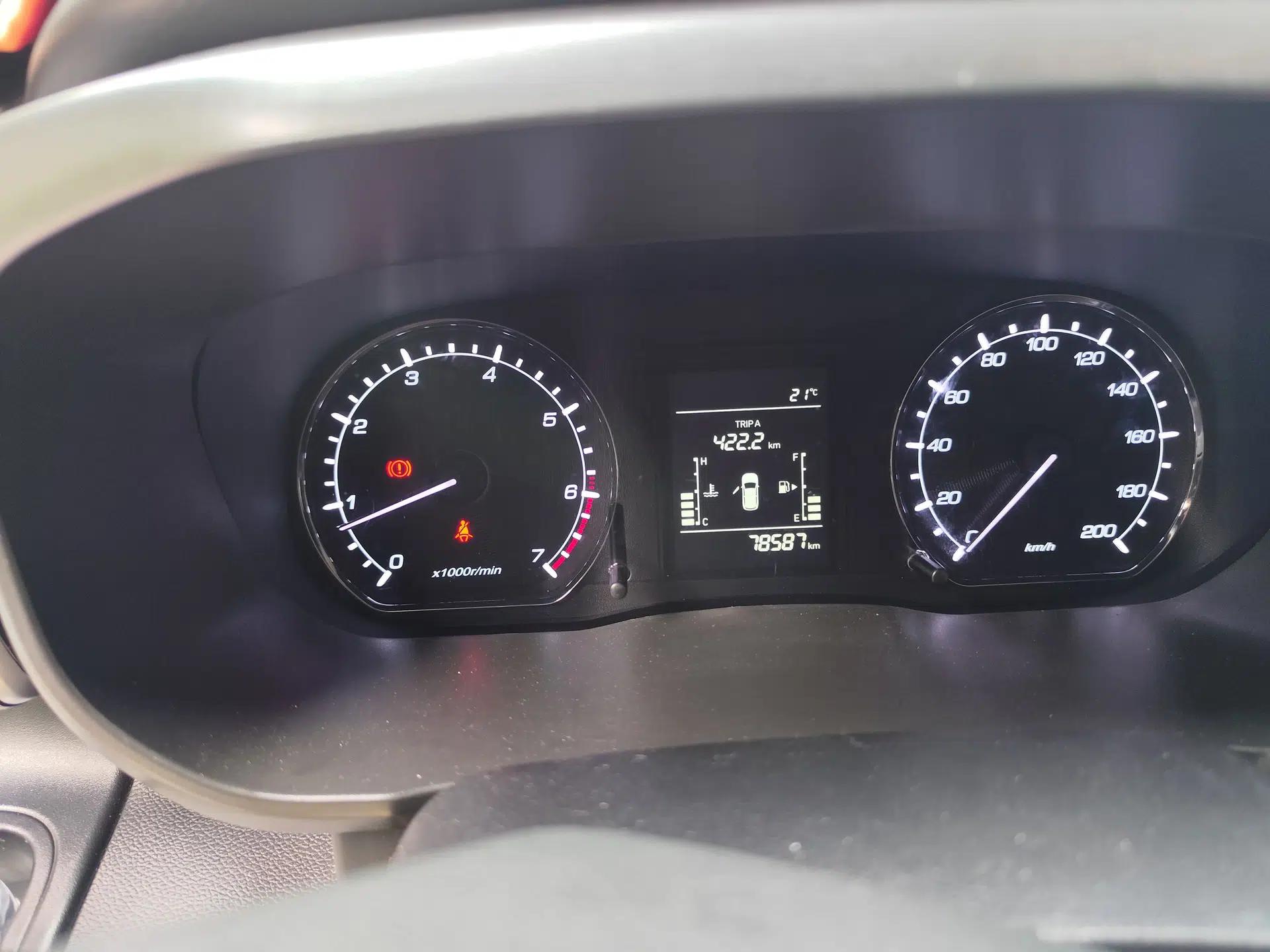 CHANGAN OSHAN X70A 2018 1.5L Manual Standard Edition — миниатюра 12
