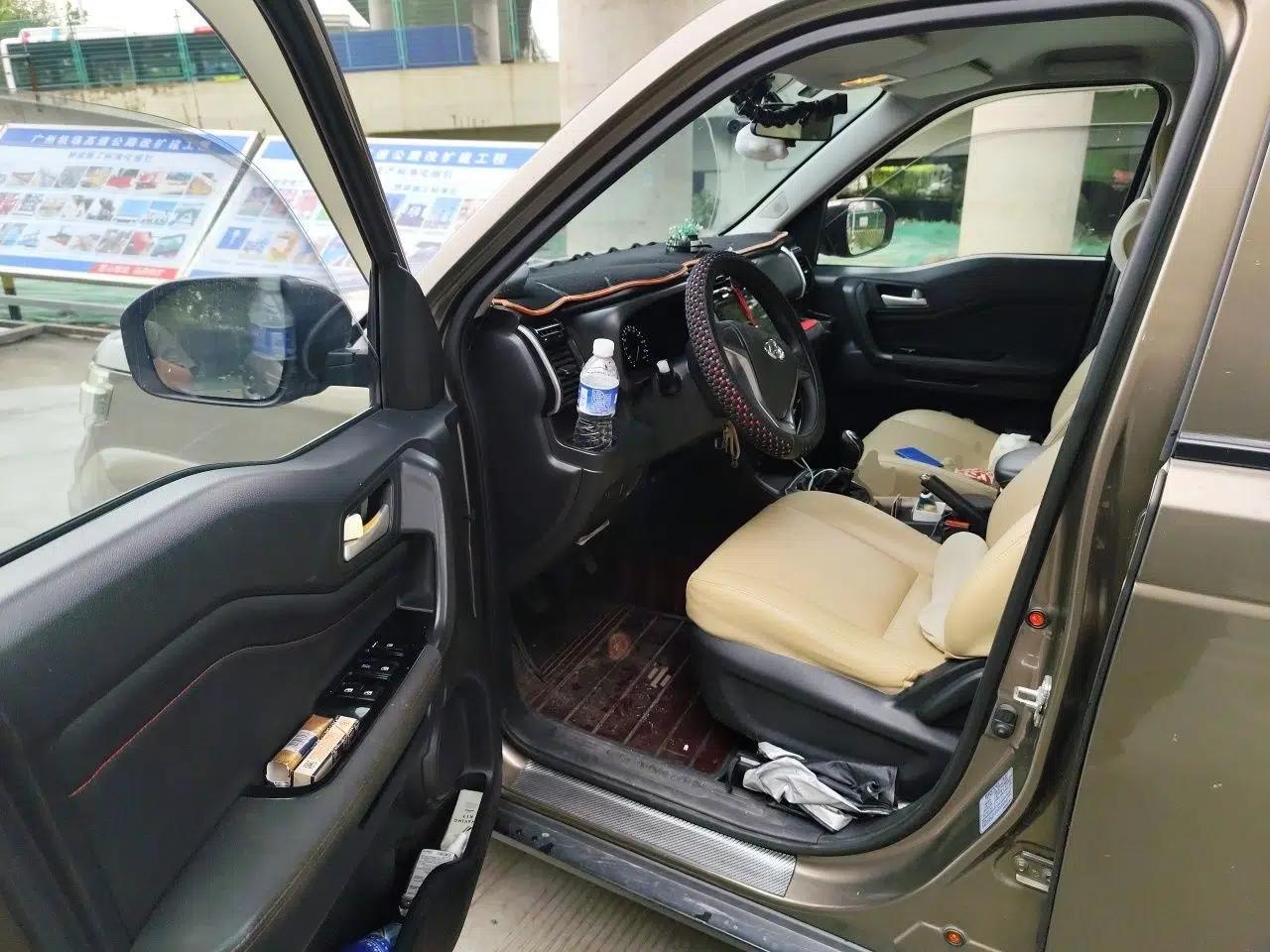 CHANGAN OSHAN X70A 2018 1.5L Manual Standard Edition — миниатюра 17