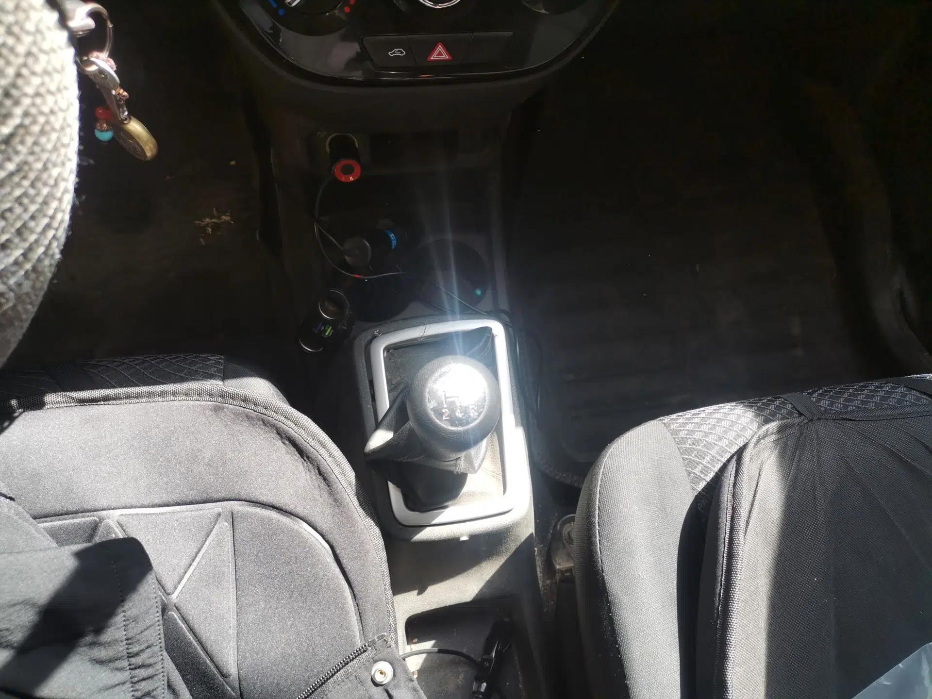 CHANGAN OSHAN Olisway 2013 1.2L Manual Comfort Model — миниатюра 15