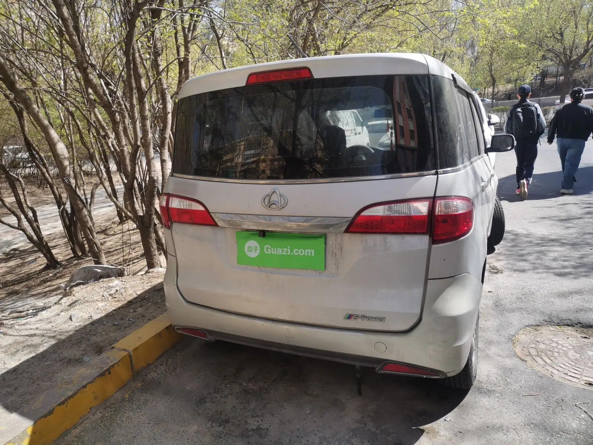 CHANGAN OSHAN Olisway 2013 1.2L Manual Comfort Model — миниатюра 5