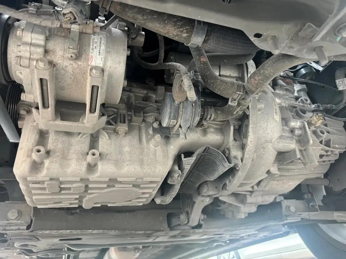 Jetour X90 PLUS 2023 1.5T Manual Refinement 7-Seater — миниатюра 9