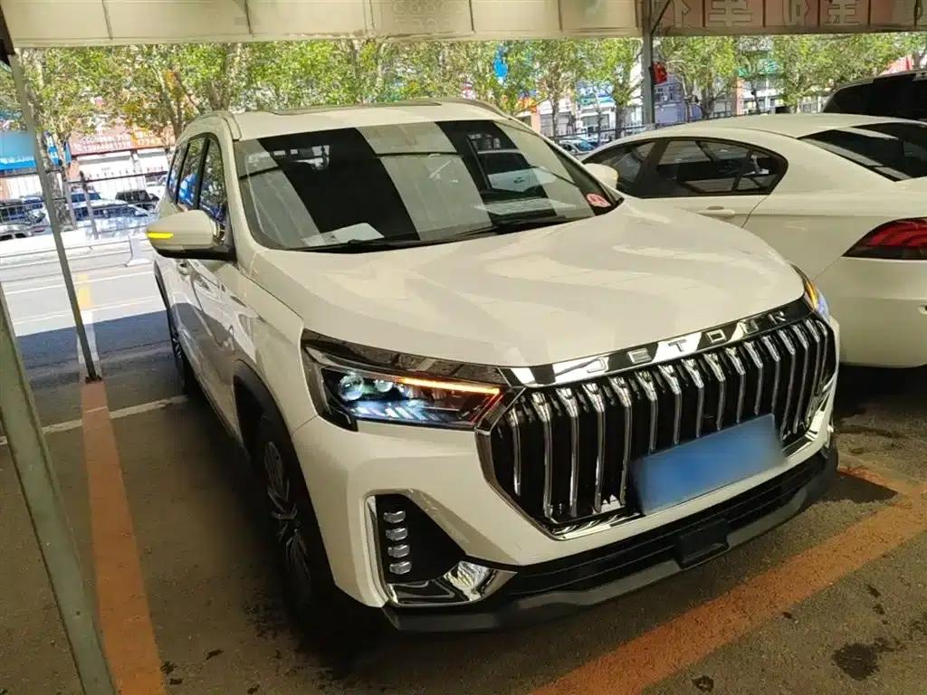 Jetour X90 PLUS 2024 1.6TD DCT Villa PRO 7-seater — миниатюра 4