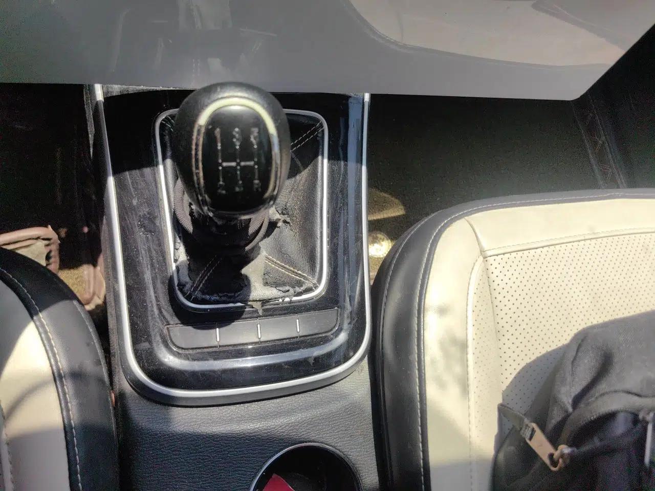 CHANGAN KAICHENG Oushang A600 2018 1.5L Manual Luxury Model — миниатюра 15