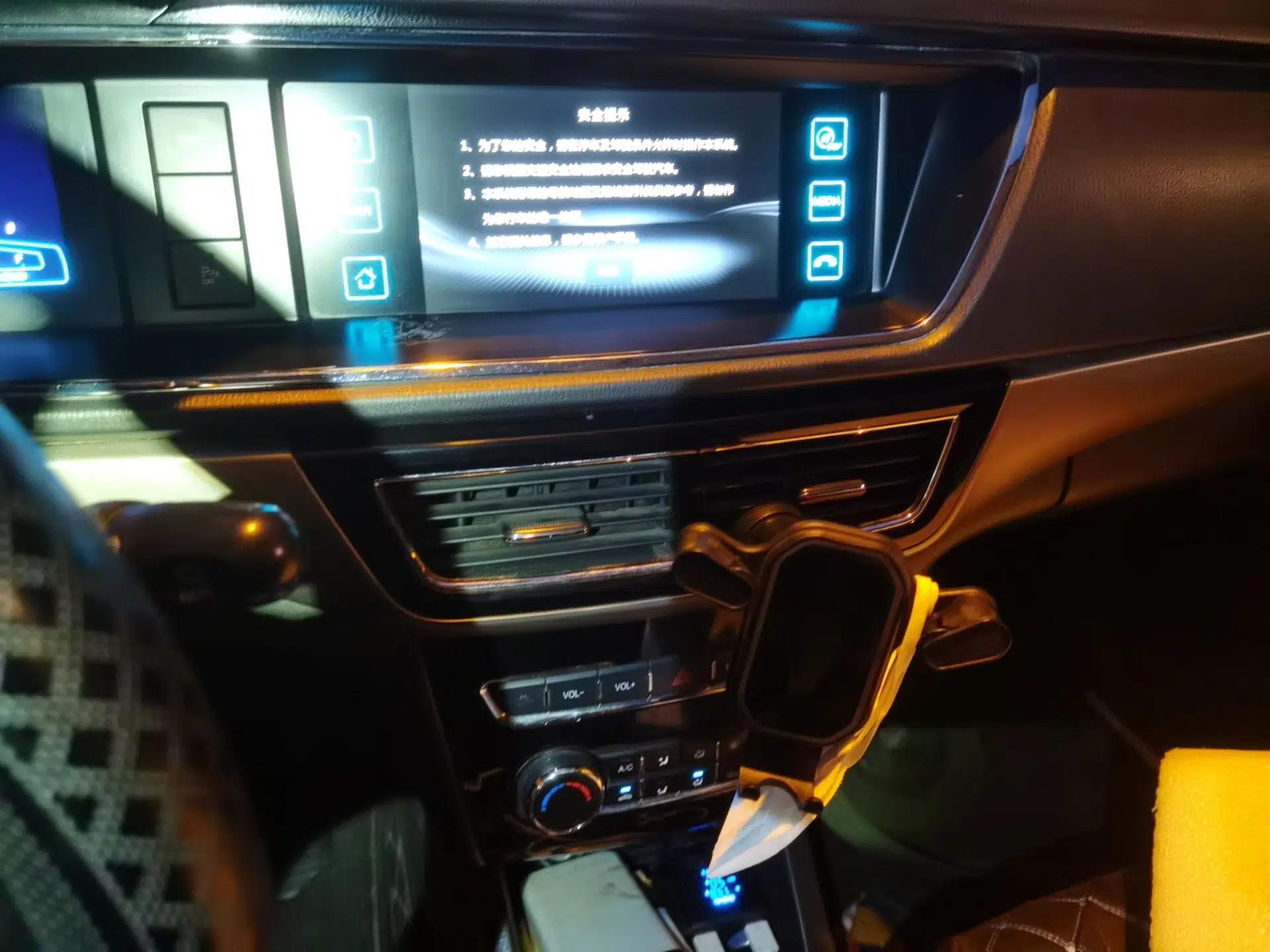 CHANGAN KAICHENG Oushang A600 2017 1.5L Manual Luxury Model — миниатюра 14