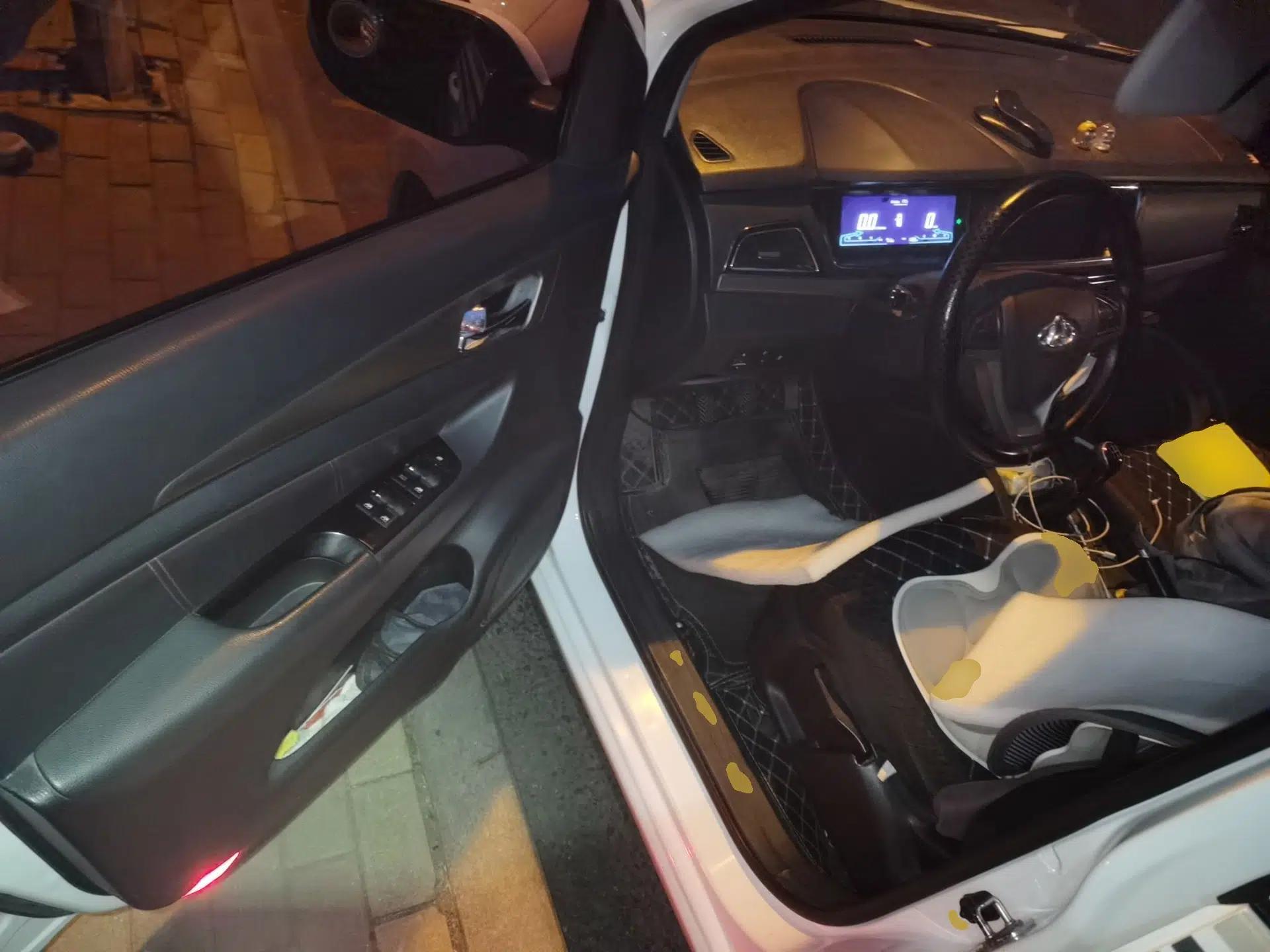 CHANGAN KAICHENG Oushang A600 2017 1.5L Manual Luxury Model — миниатюра 17