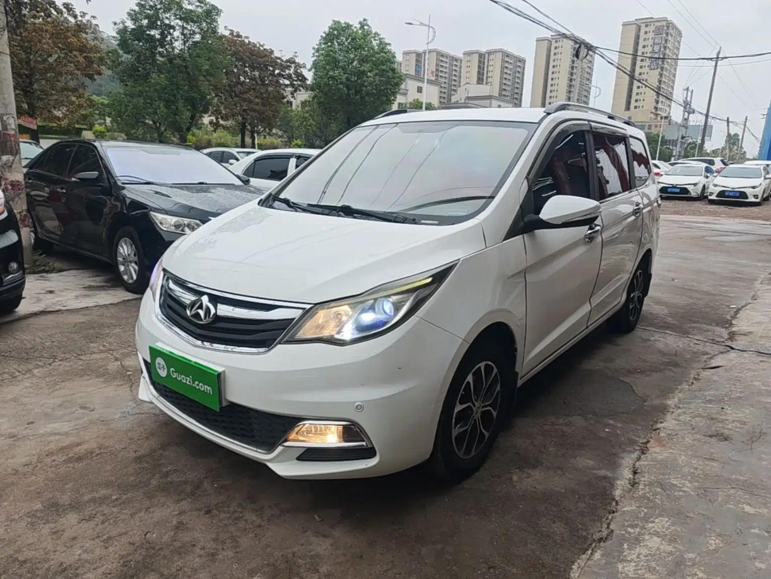CHANGAN KAICHENG Oushang A600 2016 1.5L Manual Luxury 7-Seater — миниатюра 1