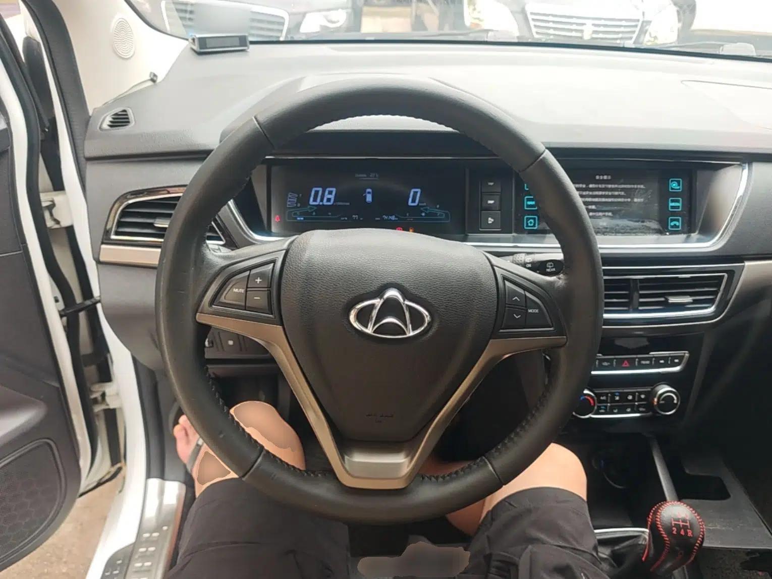 CHANGAN KAICHENG Oushang A600 2016 1.5L Manual Luxury 7-Seater — миниатюра 14