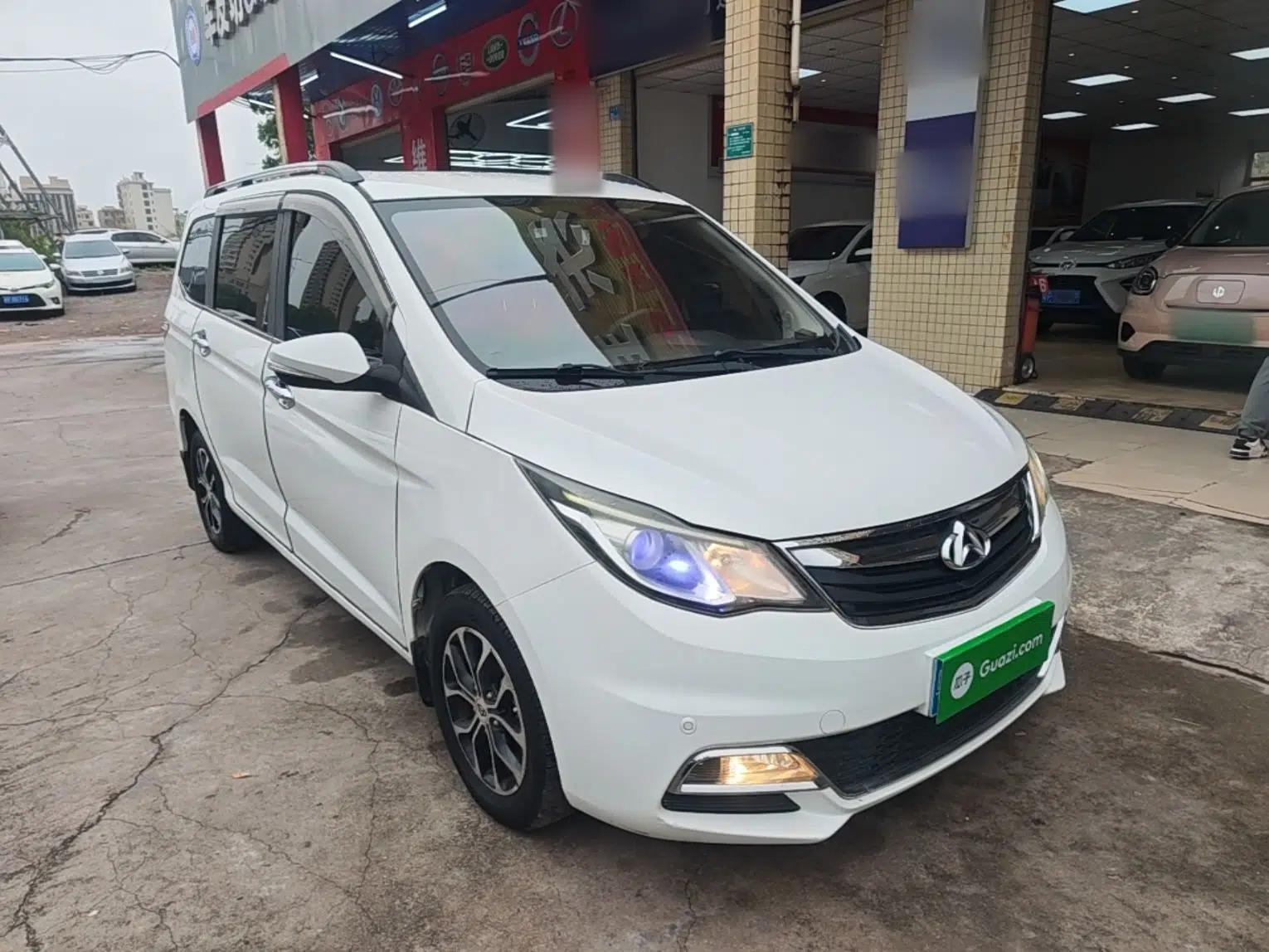 CHANGAN KAICHENG Oushang A600 2016 1.5L Manual Luxury 7-Seater — миниатюра 3
