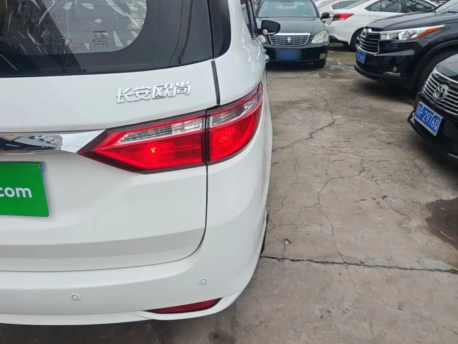 CHANGAN KAICHENG Oushang A600 2016 1.5L Manual Luxury 7-Seater — миниатюра 7