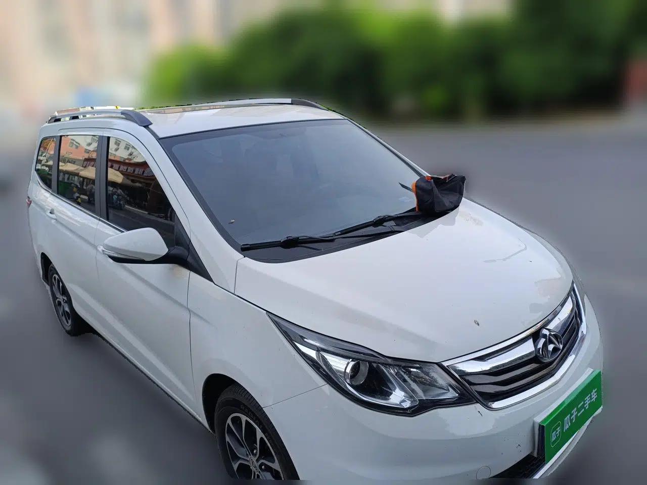 CHANGAN KAICHENG Oushang A600 2016 1.5L Manual Luxury 7-Seater — миниатюра 3