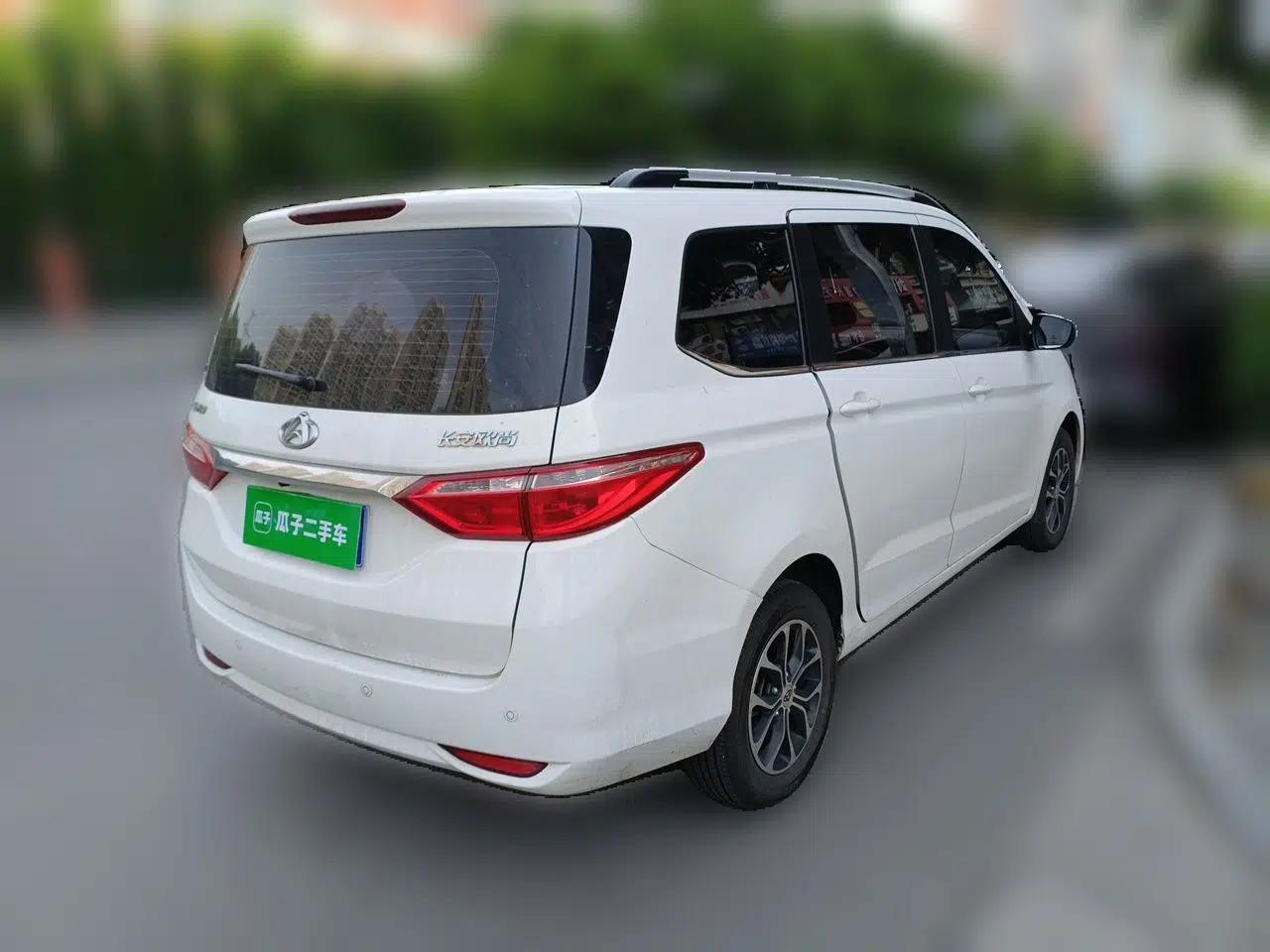 CHANGAN KAICHENG Oushang A600 2016 1.5L Manual Luxury 7-Seater — миниатюра 6