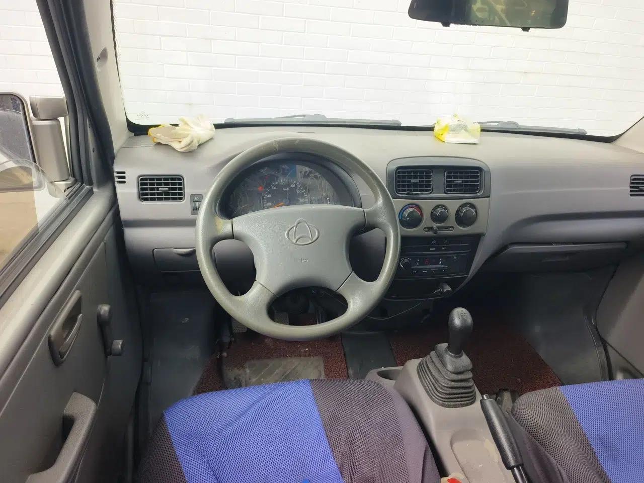 CHANGAN KUAYUE V3 2017 1.2L Box-Type Truck DK12-10 — миниатюра 11