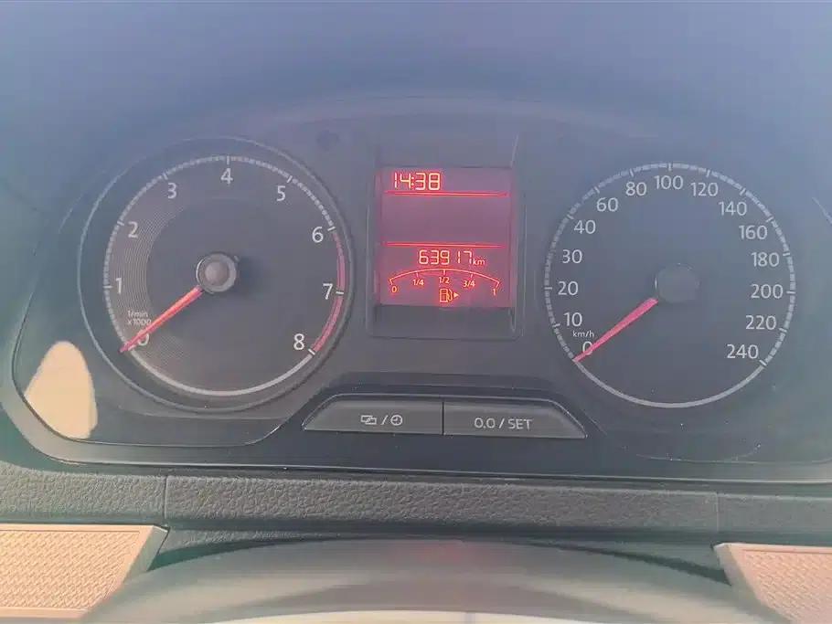 Jetta VA3 2019 1.5L Automatic Enjoy Edition — миниатюра 14