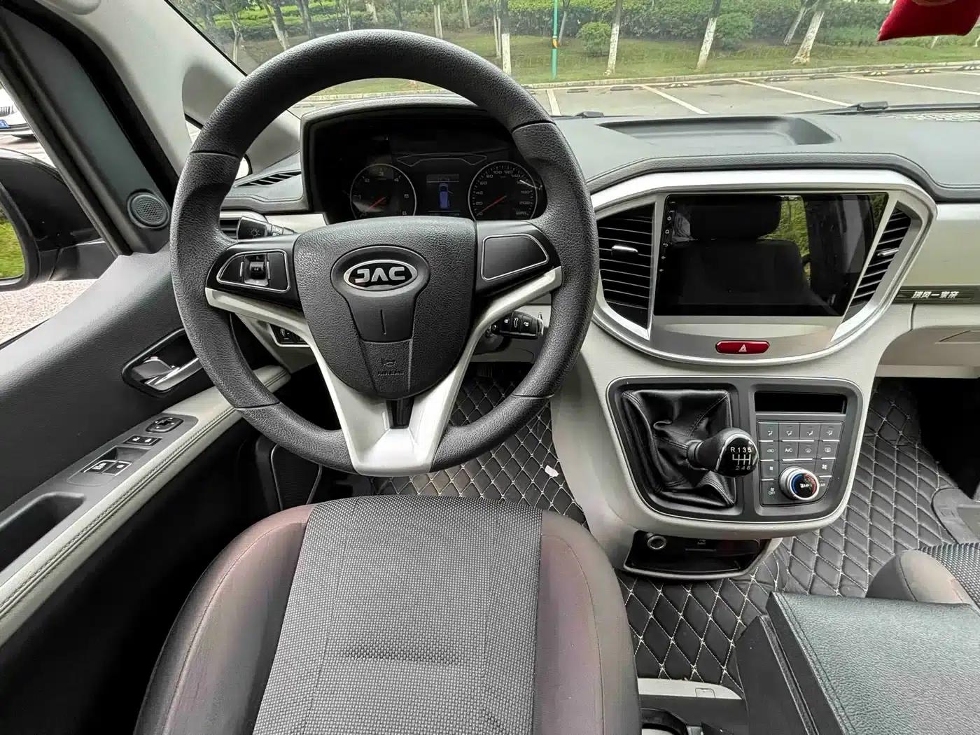 Refine M4 2022 2.0CTI Diesel Manual Sporty Edition — миниатюра 6