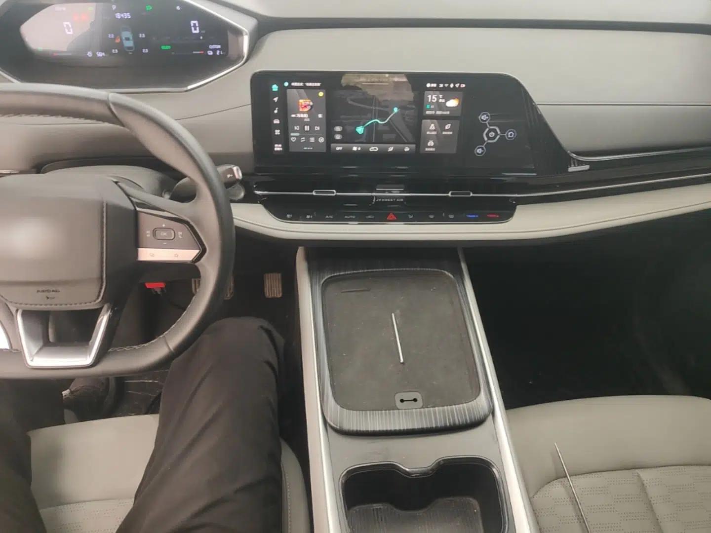 CHANGAN NEVO Q05 2025 Truly Delicious Version 125 Leading-Edge Edition — миниатюра 13