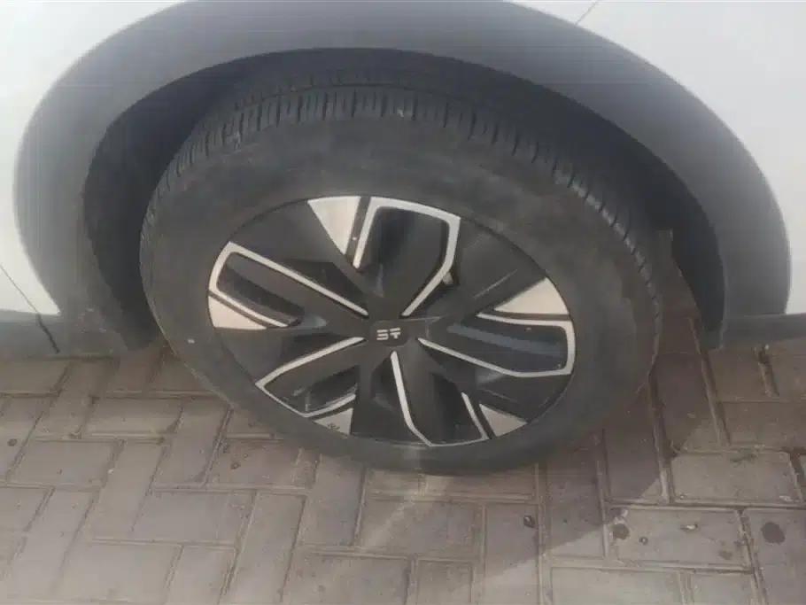 Jetour Mountain & Sea L7 2024 Model 1.5T 120km MAX+ 5-Seater — миниатюра 6