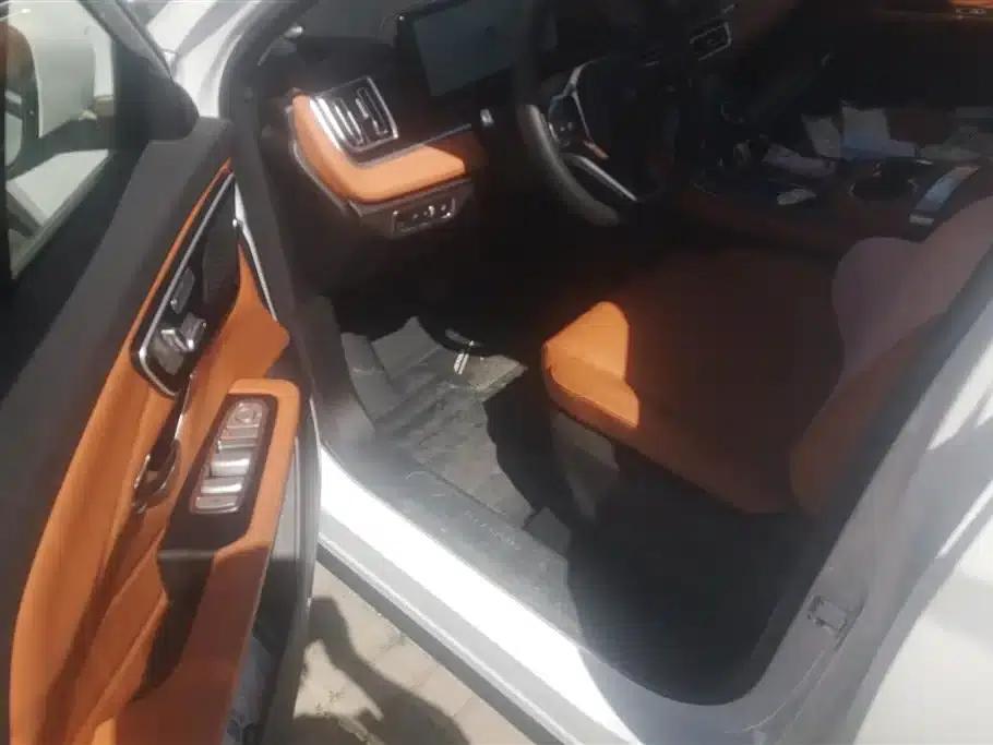 Jetour Mountain & Sea L7 2024 Model 1.5T 120km MAX+ 5-Seater — миниатюра 9