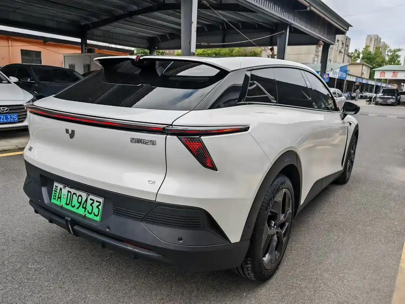 2025 Max Exhilarating 01 — миниатюра 8