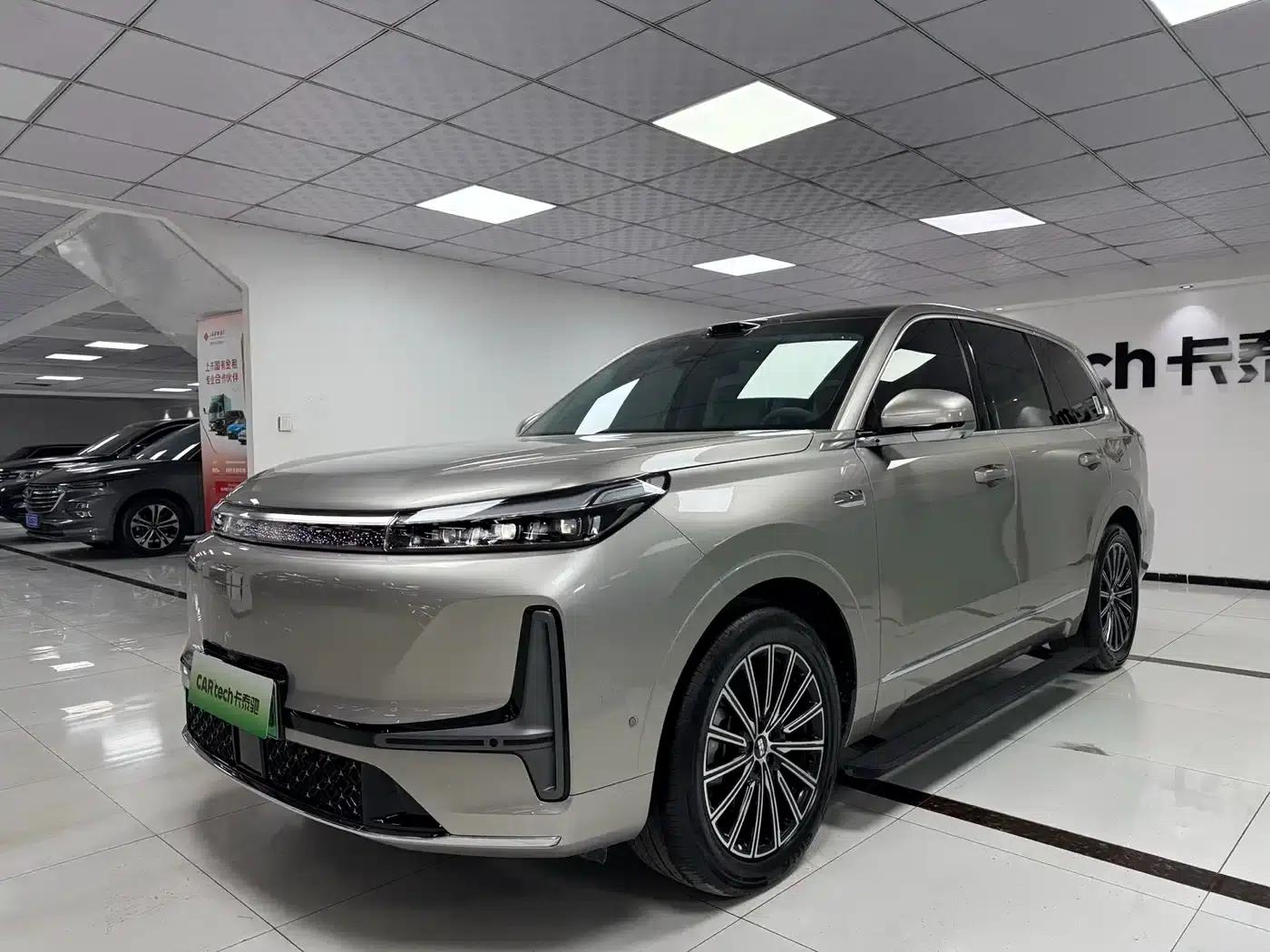 Galaxy M9 2025 230km/h 2WD Explorer Edition — миниатюра 1
