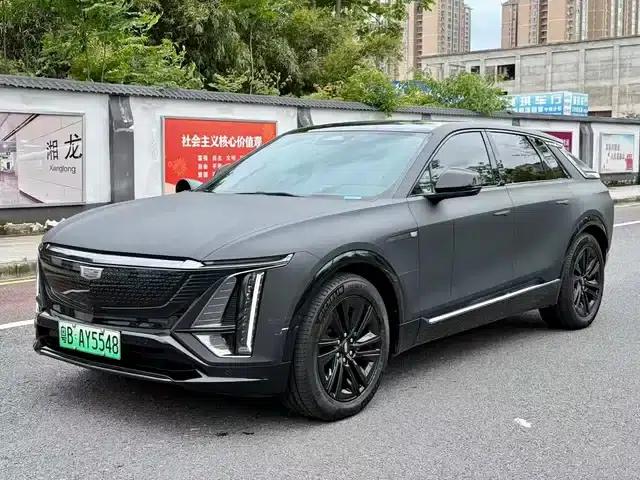 iQ Ruige 2022 All-Wheel Drive High-Performance Premium Edition