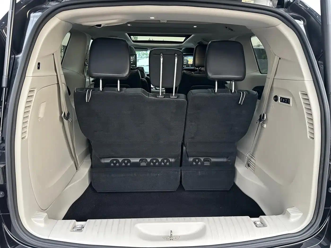 2017 Imported Grand Voyager 3.6L Premium Edition — миниатюра 44
