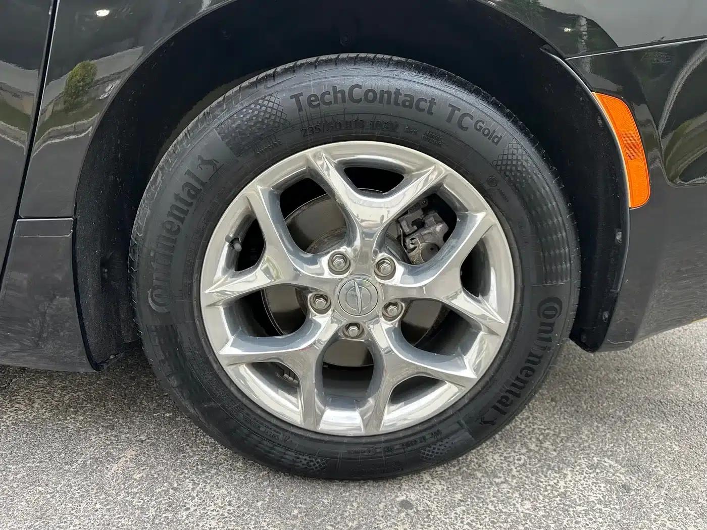 2017 Imported Grand Voyager 3.6L Premium Edition — миниатюра 56