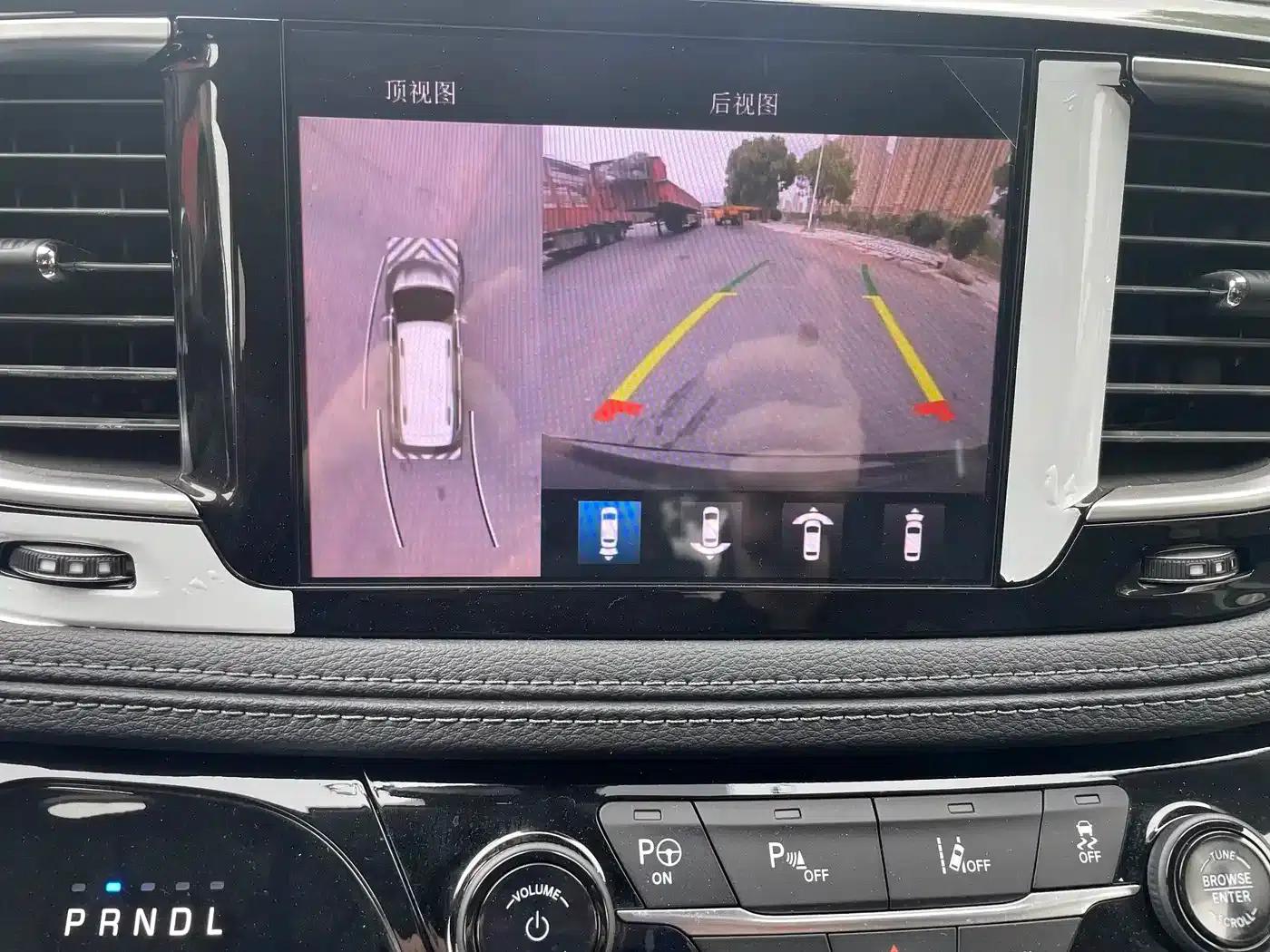 2019 Imported Grand Voyager PHEV 3.6L Plug-in Hybrid — миниатюра 15