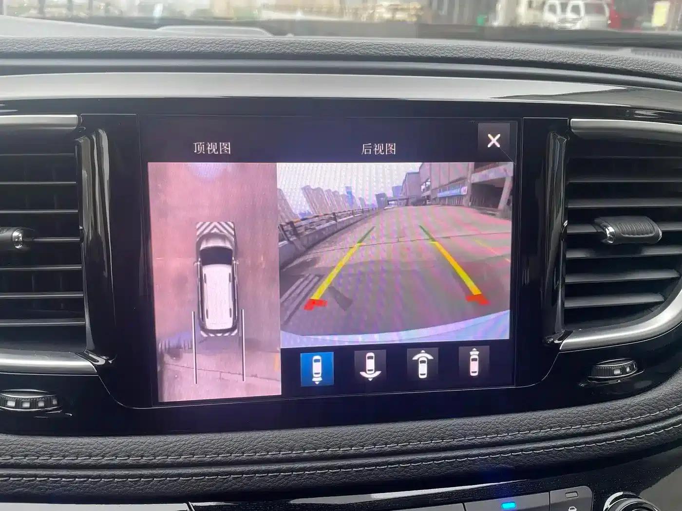 2019 Imported Grand Voyager PHEV 3.6L Plug-in Hybrid — миниатюра 17