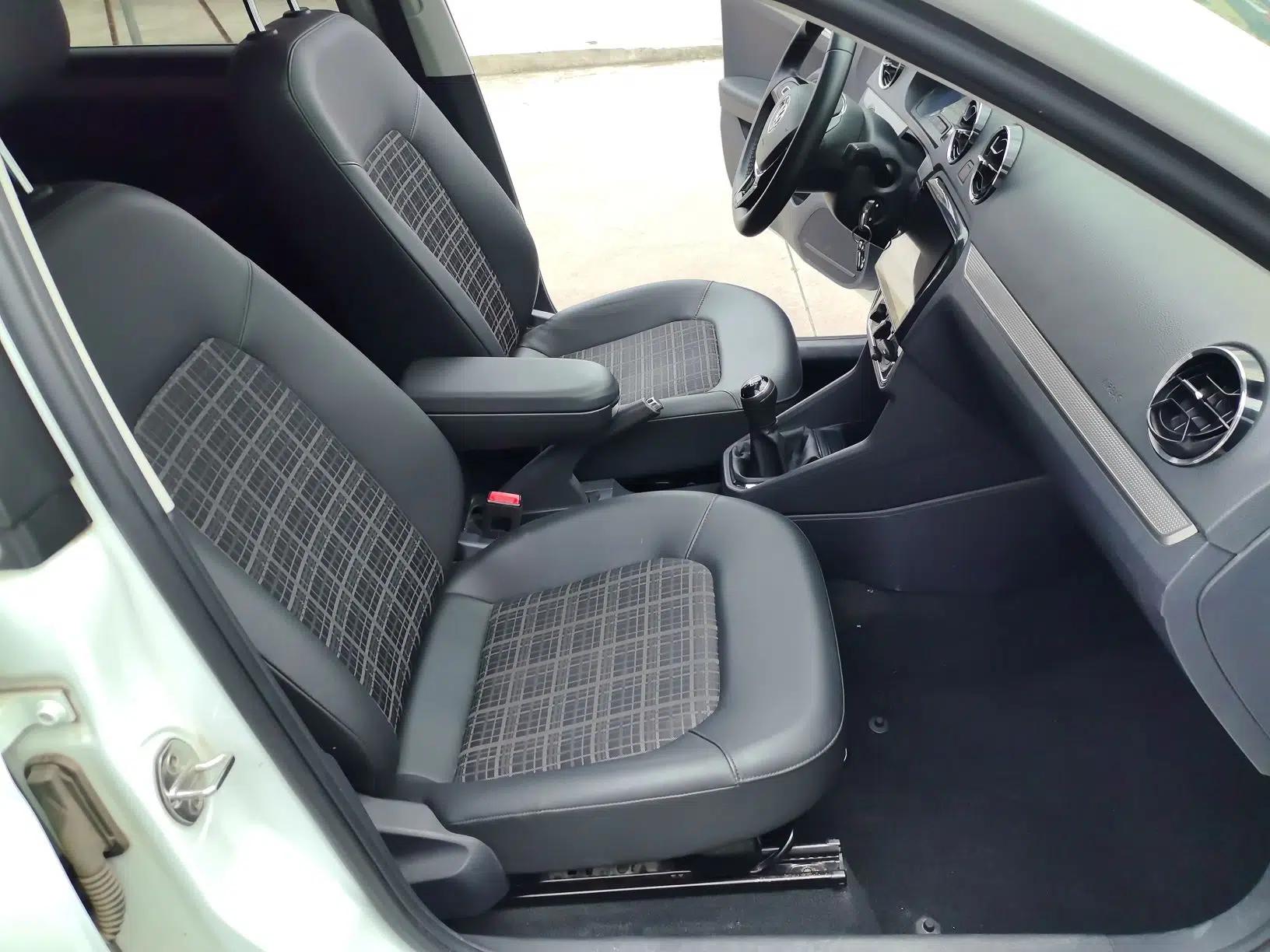 Volkswagen Jetta 2019 Dream Edition 1.4L Manual Comfort Version — миниатюра 14