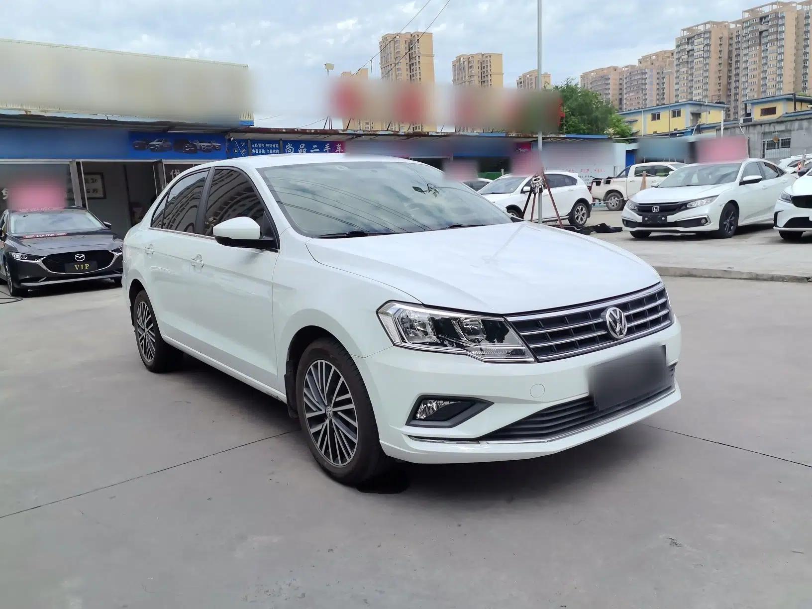 Volkswagen Jetta 2019 Dream Edition 1.4L Manual Comfort Version — миниатюра 3