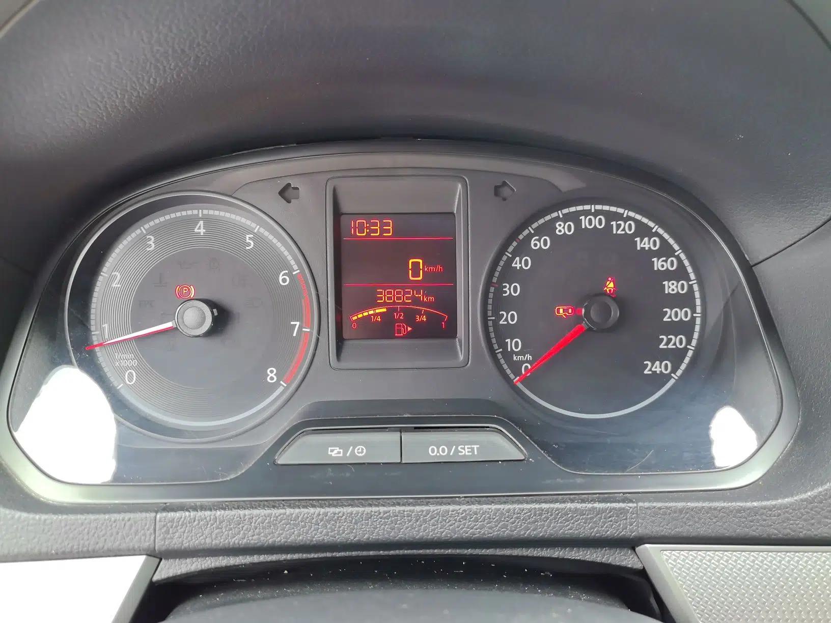 Volkswagen Jetta 2019 Dream Edition 1.4L Manual Comfort Version — миниатюра 8