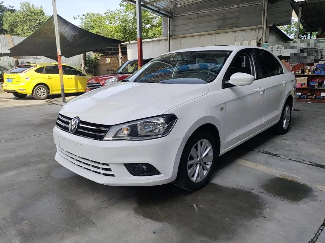Volkswagen Jetta 2015 Value Edition 1.6L Automatic Comfort Version — миниатюра 1