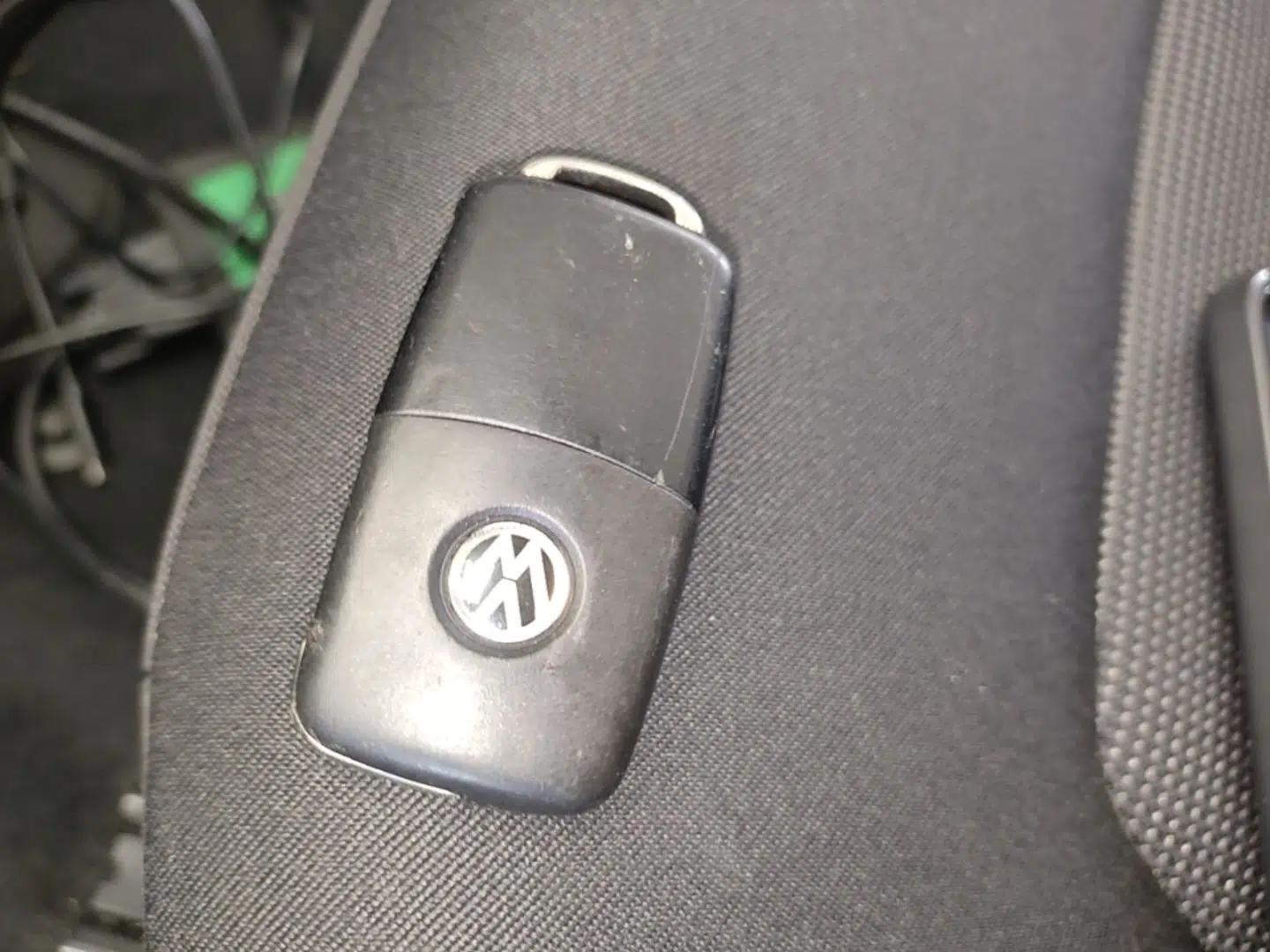 Volkswagen Jetta 2017 1.5L Manual Fashion Edition — миниатюра 12
