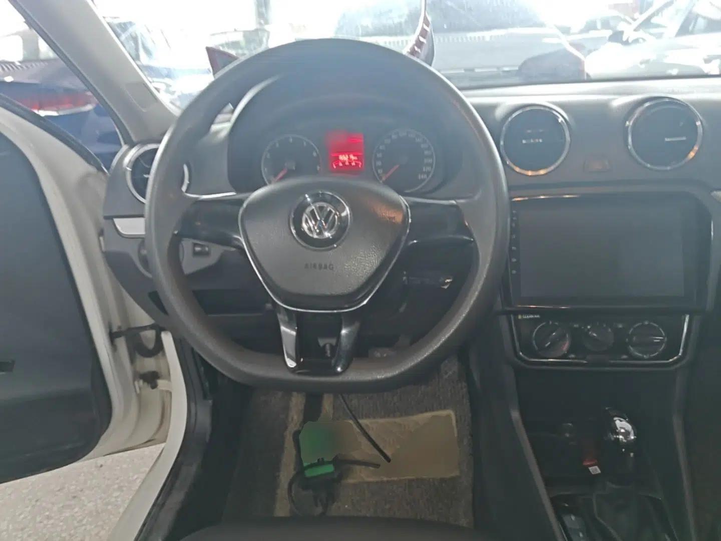 Volkswagen Jetta 2017 1.5L Automatic Comfort Model — миниатюра 14