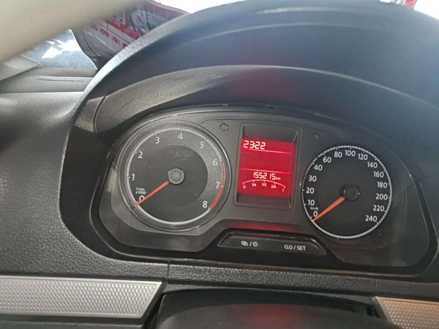 Volkswagen Jetta 2017 1.5L Automatic Comfort Model — миниатюра 15
