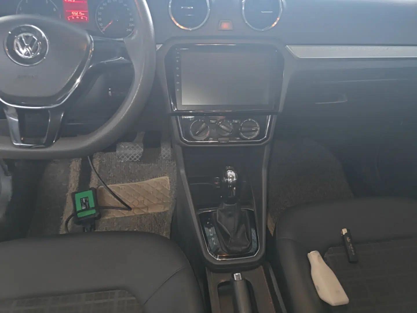 Volkswagen Jetta 2017 1.5L Automatic Comfort Model — миниатюра 16
