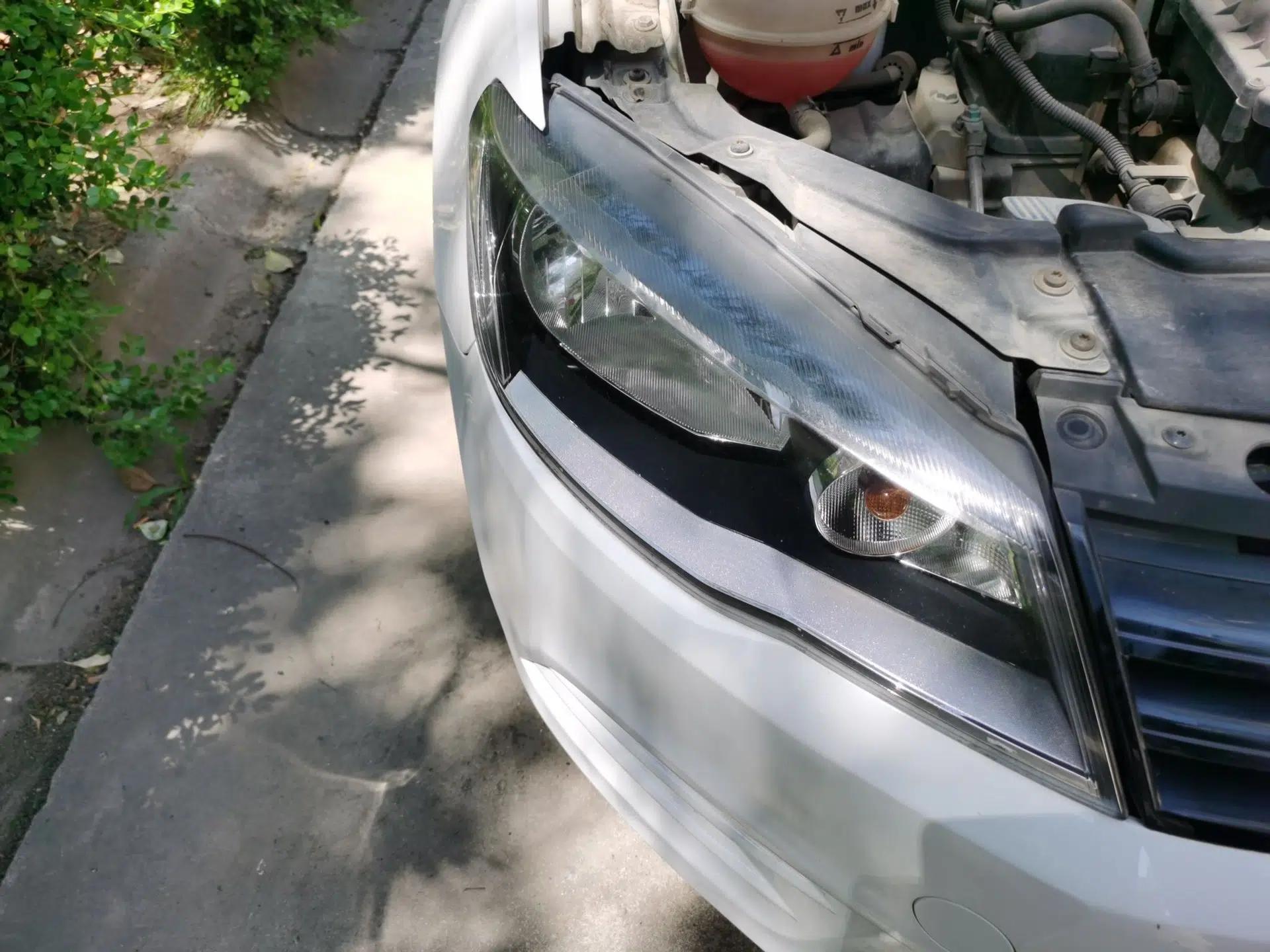 Volkswagen Jetta 2013 1.6L Manual Fashion Edition — миниатюра 7