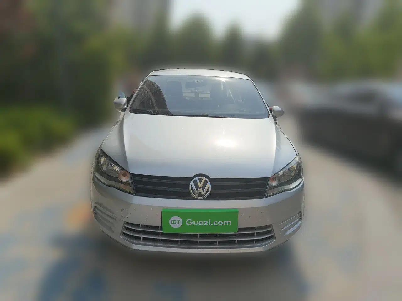 Volkswagen Jetta 2015 Zhuihui Edition 1.4L Manual Fashion Model — миниатюра 2