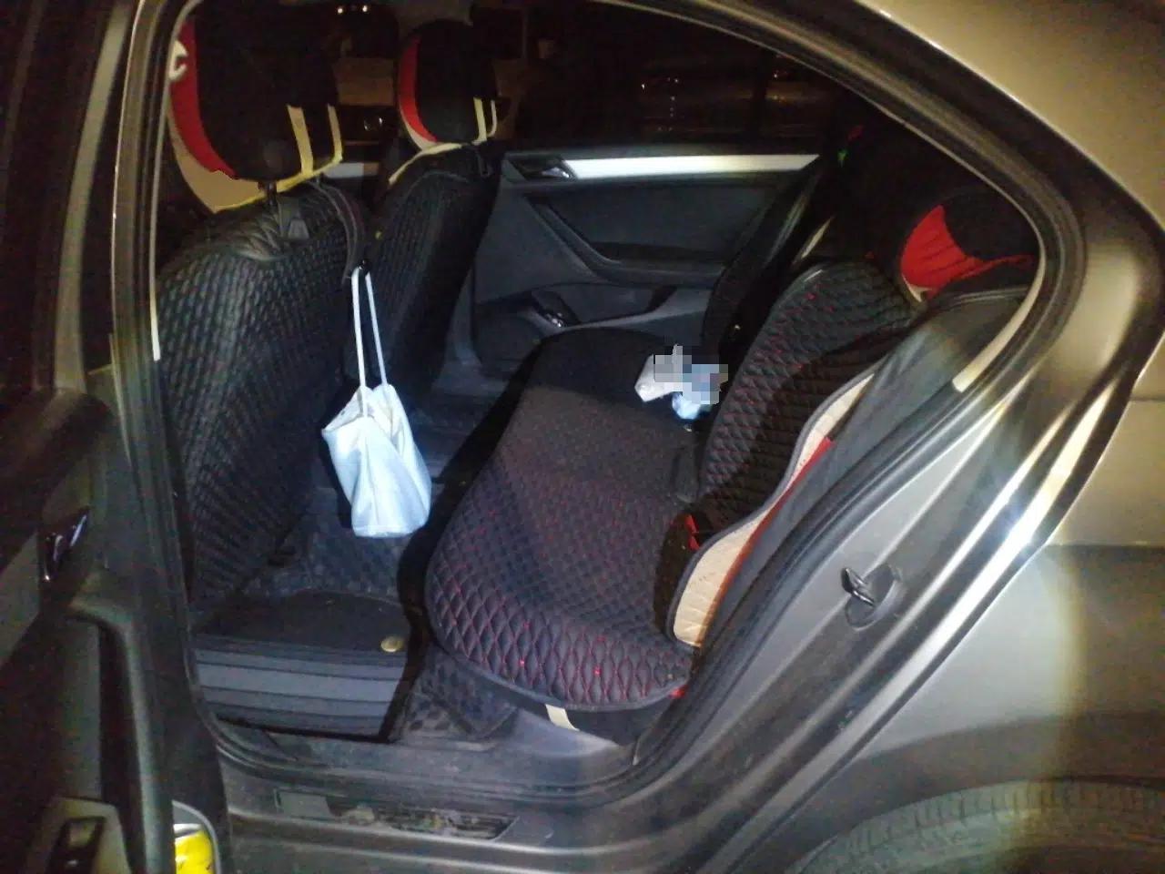 Volkswagen Jetta 2013 1.6L Automatic Comfort Model — миниатюра 18