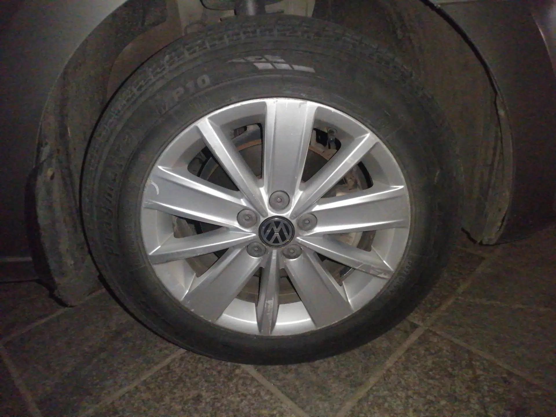 Volkswagen Jetta 2013 1.6L Automatic Comfort Model — миниатюра 8