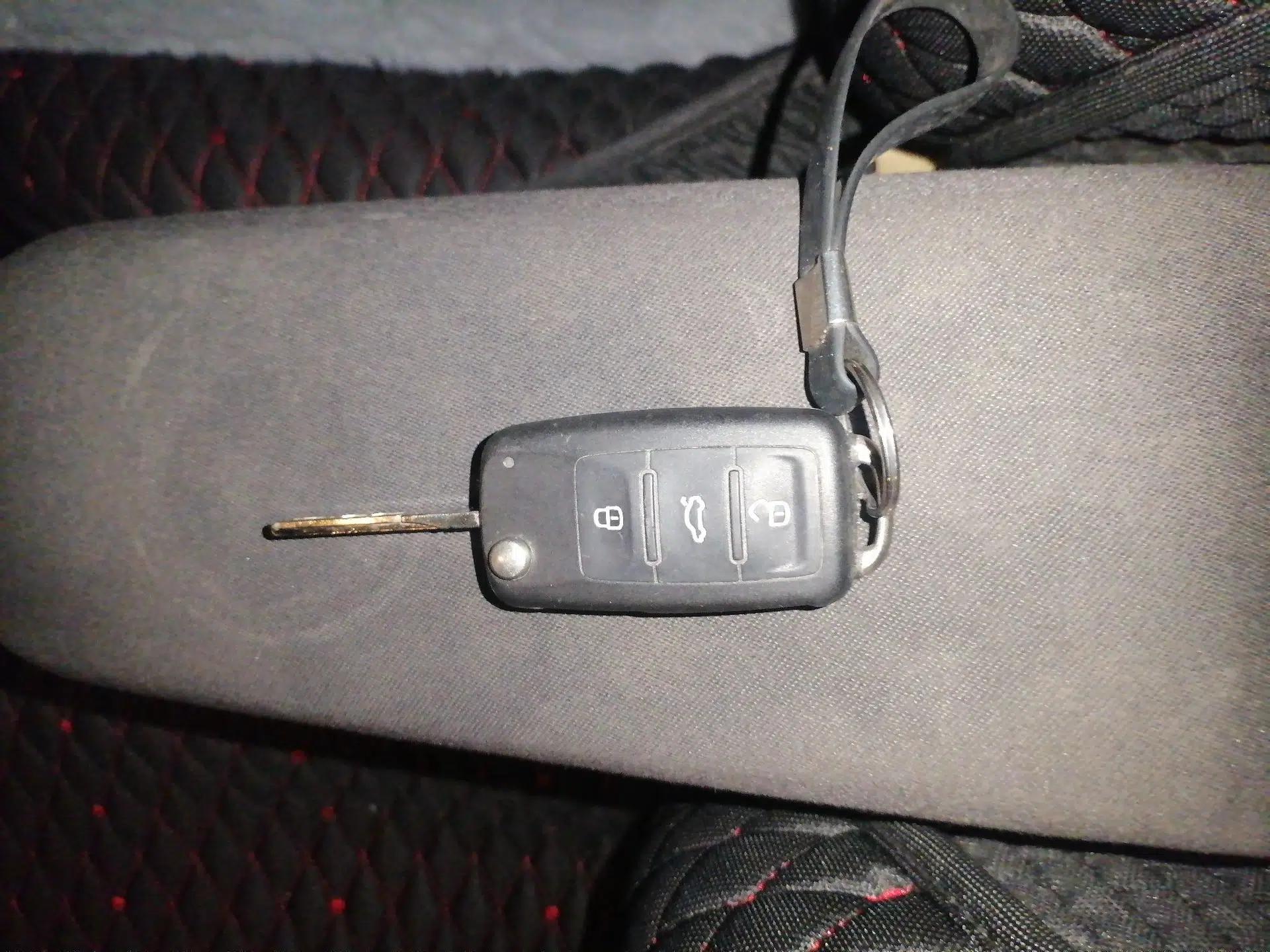 Volkswagen Jetta 2013 1.6L Automatic Comfort Model — миниатюра 9