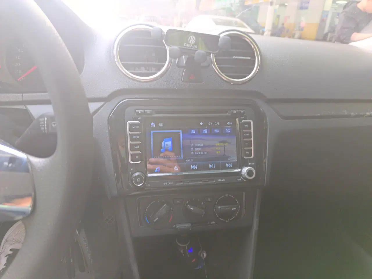 Volkswagen Jetta 2015 Zhuihui Edition 1.4L Manual Fashion Model — миниатюра 14