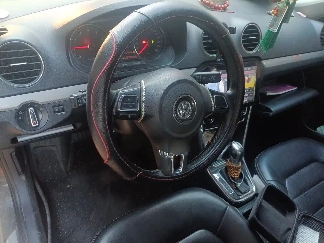 Volkswagen Jetta 2013 1.6L Automatic Luxury Model — миниатюра 11