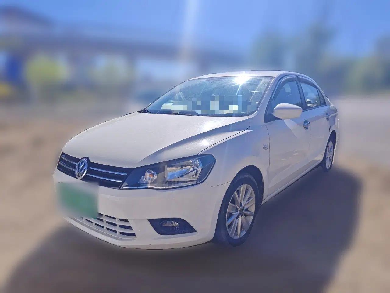 Volkswagen Jetta 2015 Value Edition 1.6L Automatic Comfort Version — миниатюра 1