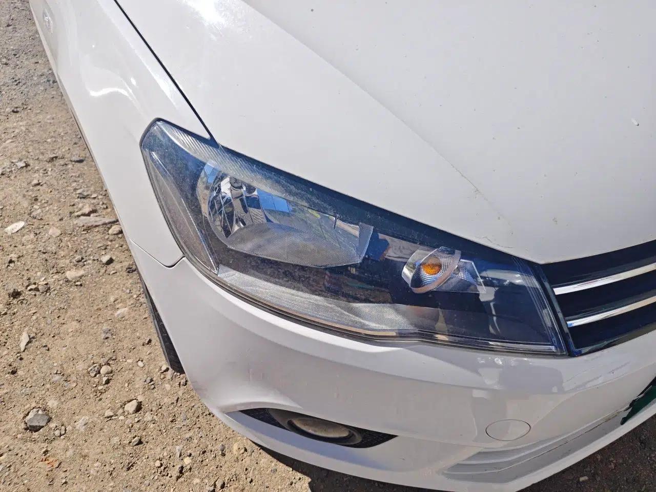 Volkswagen Jetta 2015 Value Edition 1.6L Automatic Comfort Version — миниатюра 7