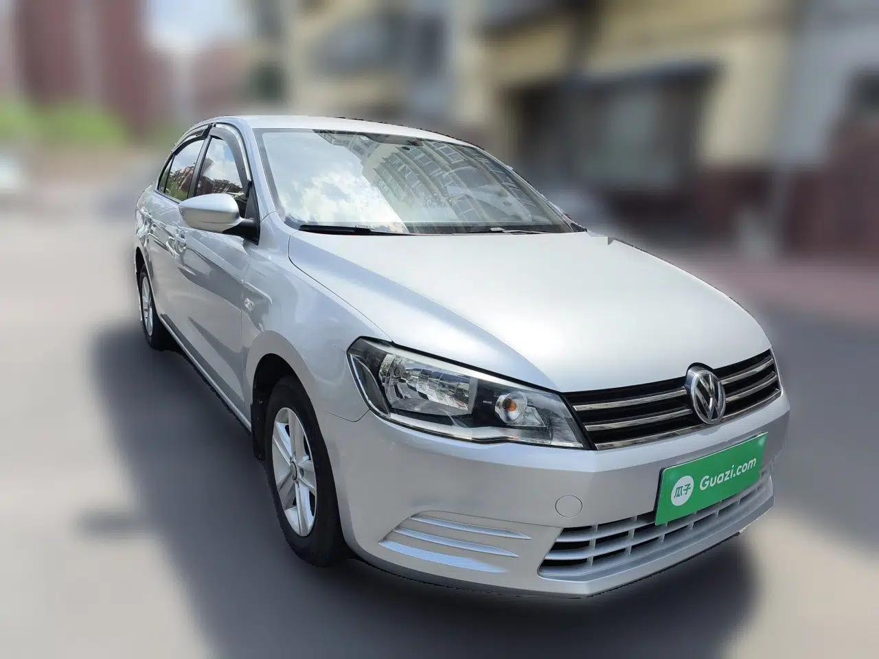 Volkswagen Jetta 2015 Value Edition 1.6L Automatic Fashion Version — миниатюра 3
